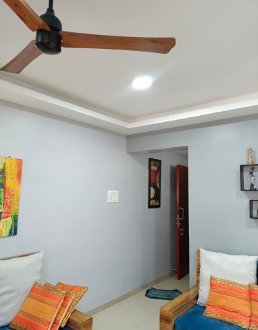 How To Choose Wallpaper For Living Room? 